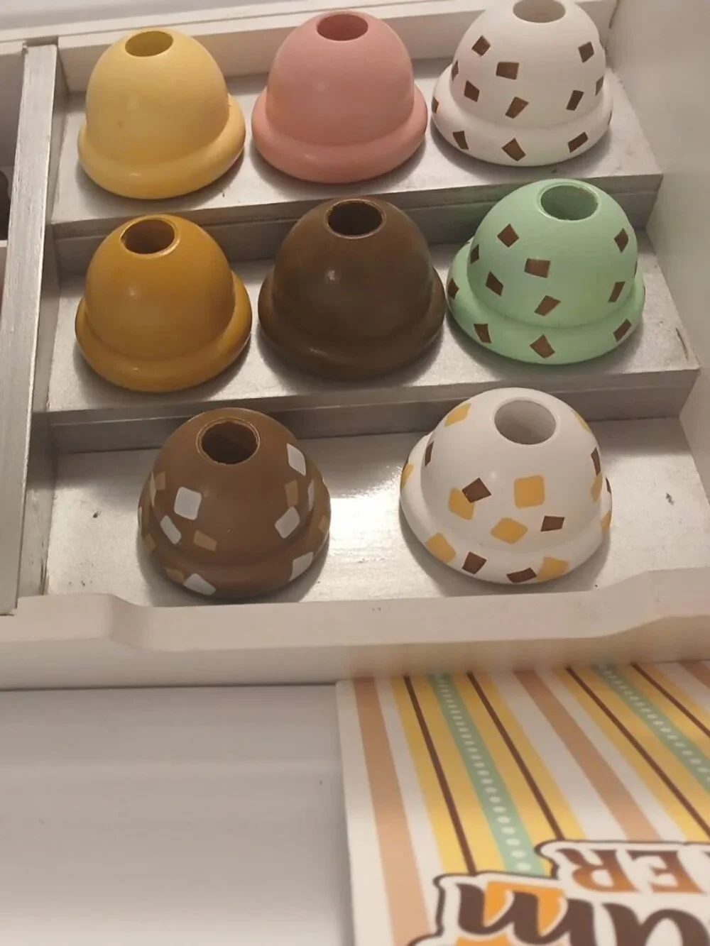 Melissa And Doug Ice Cream Counter - Picture 2 of 3